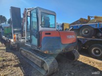 JCB 8055