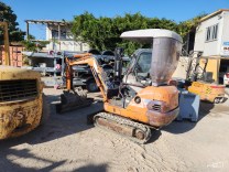 KUBOTA U27-4