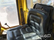 CHARIOT ELEVATEUR TOUT TERRAIN  HYSTER MGM GIRAUDET