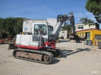 JCB 8025