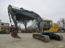 VOLVO EC160