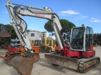 JCB 8055