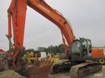 HITACHI ZX350