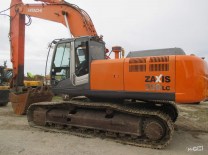 HITACHI ZX350